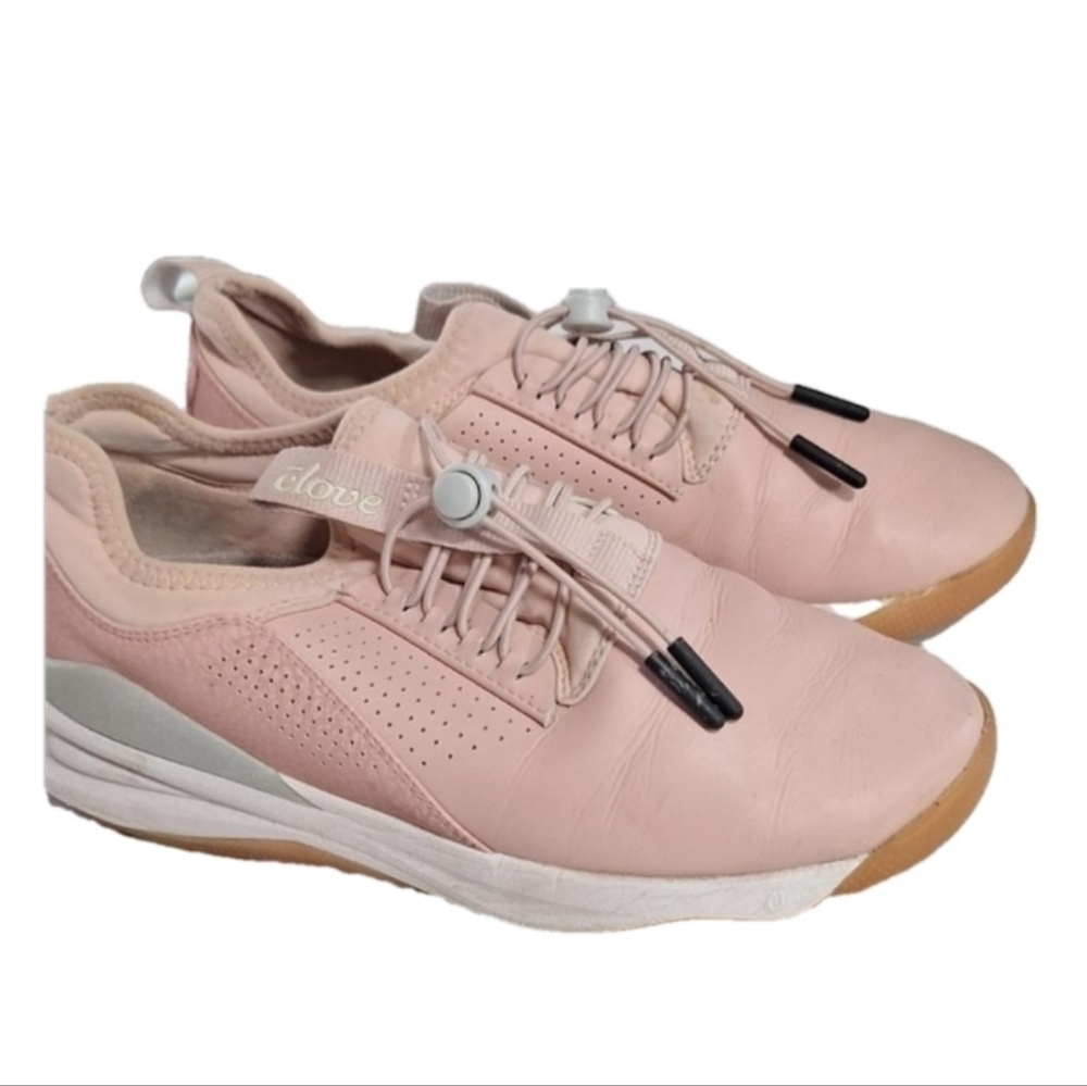 Clove Women's Pink Sneakers Nurse